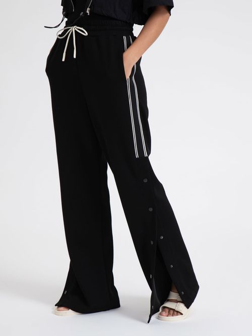 Calça Com Amarracao E Abertura Lateral