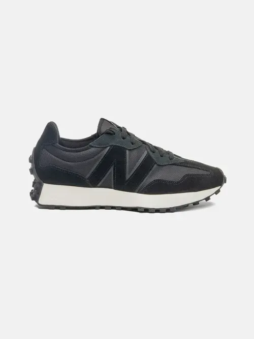 Tênis New Balance U327