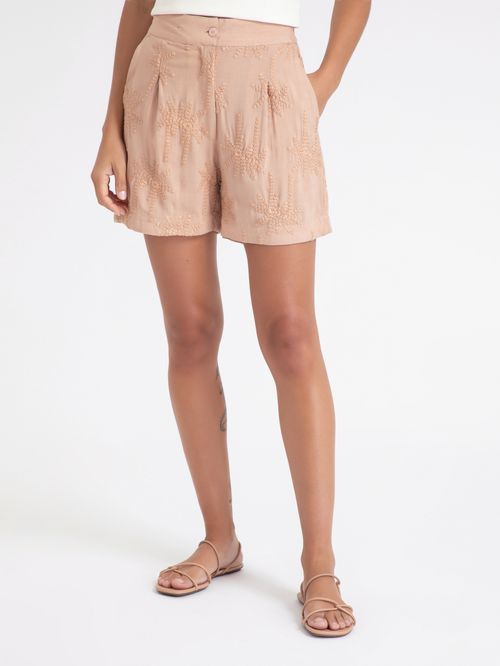 Short Em Tecido Bordado