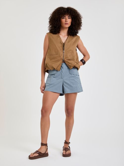 Short Nylon Bolsos Assimetricos