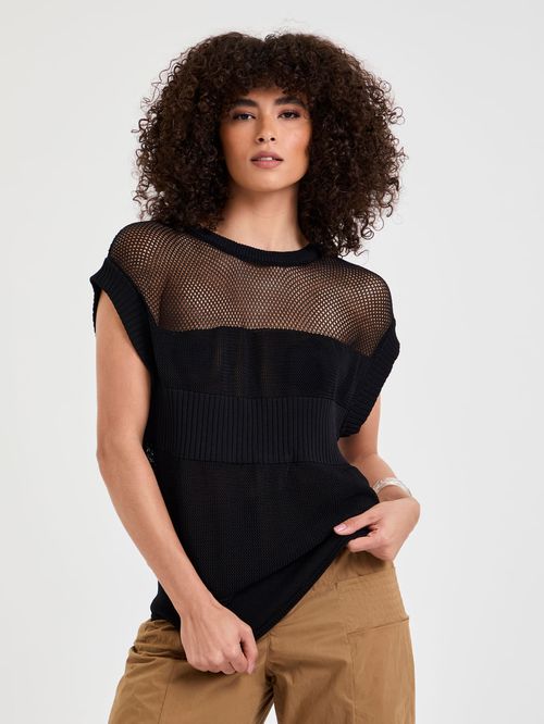 Top em Tricô com Transparência