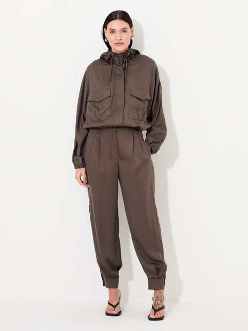 CALÇA EM TENCEL COM BOTOES LATERAIS