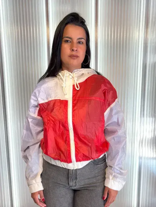 Cropped Revela NAGA
